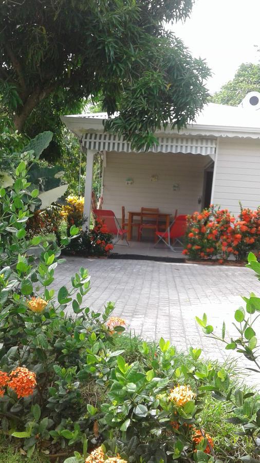 Bungalow Le Manikou Le Robert Luaran gambar